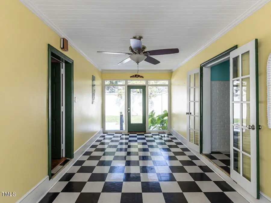 110 W Parker Street, Smithfield, NC 27577 - Image #2