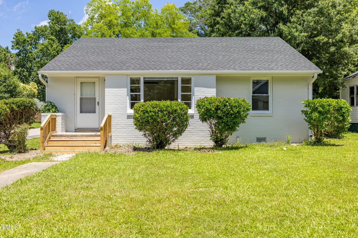 605 E Montgomery Street, Henderson, NC 27536 - Image #1