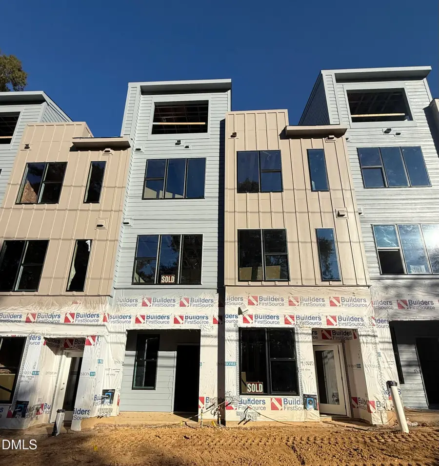 411 Chatham View Rd, Cary, NC 27511 - Image #3