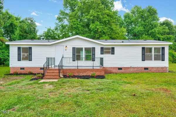 62 Turf Drive, Parkton, NC 28371