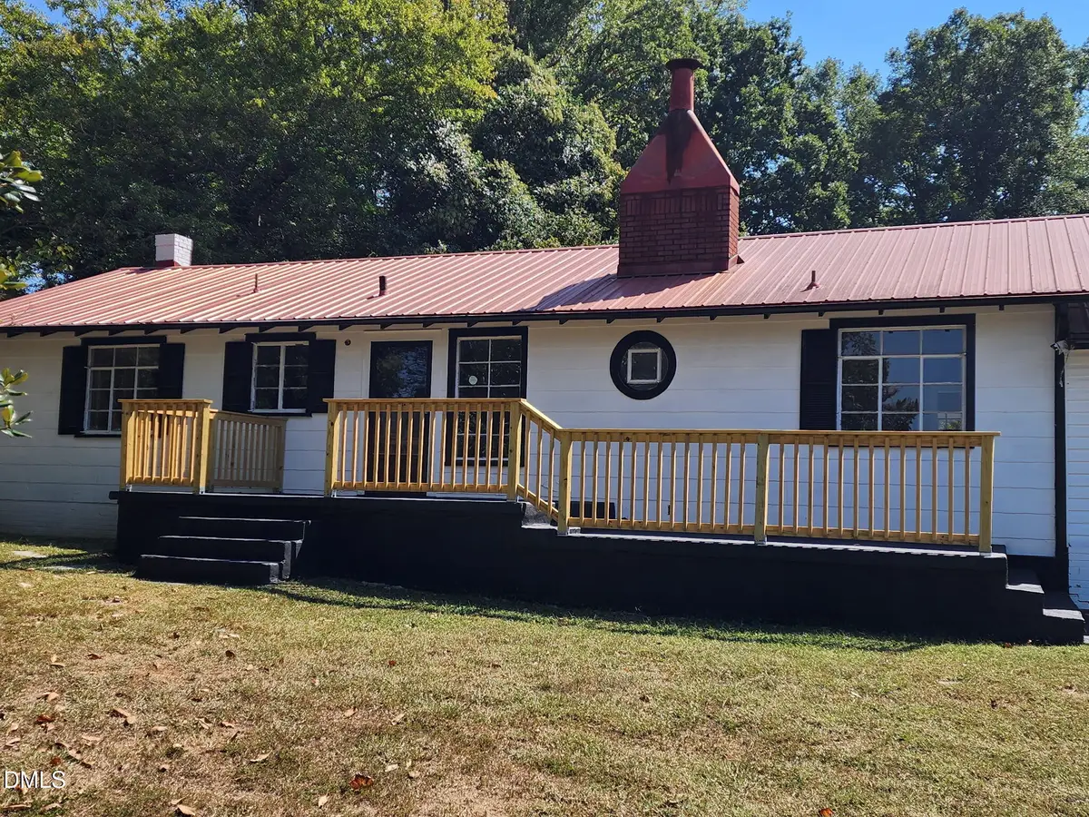 519 W Raleigh Street, Siler City, NC 27344 - Image #1