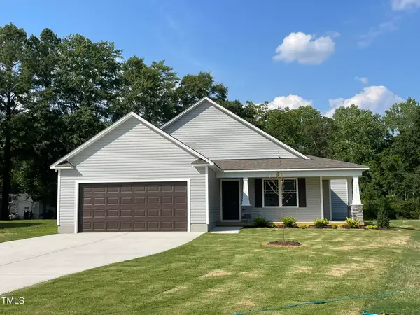 175 Oakfield Trace Drive, Four Oaks, NC 27524