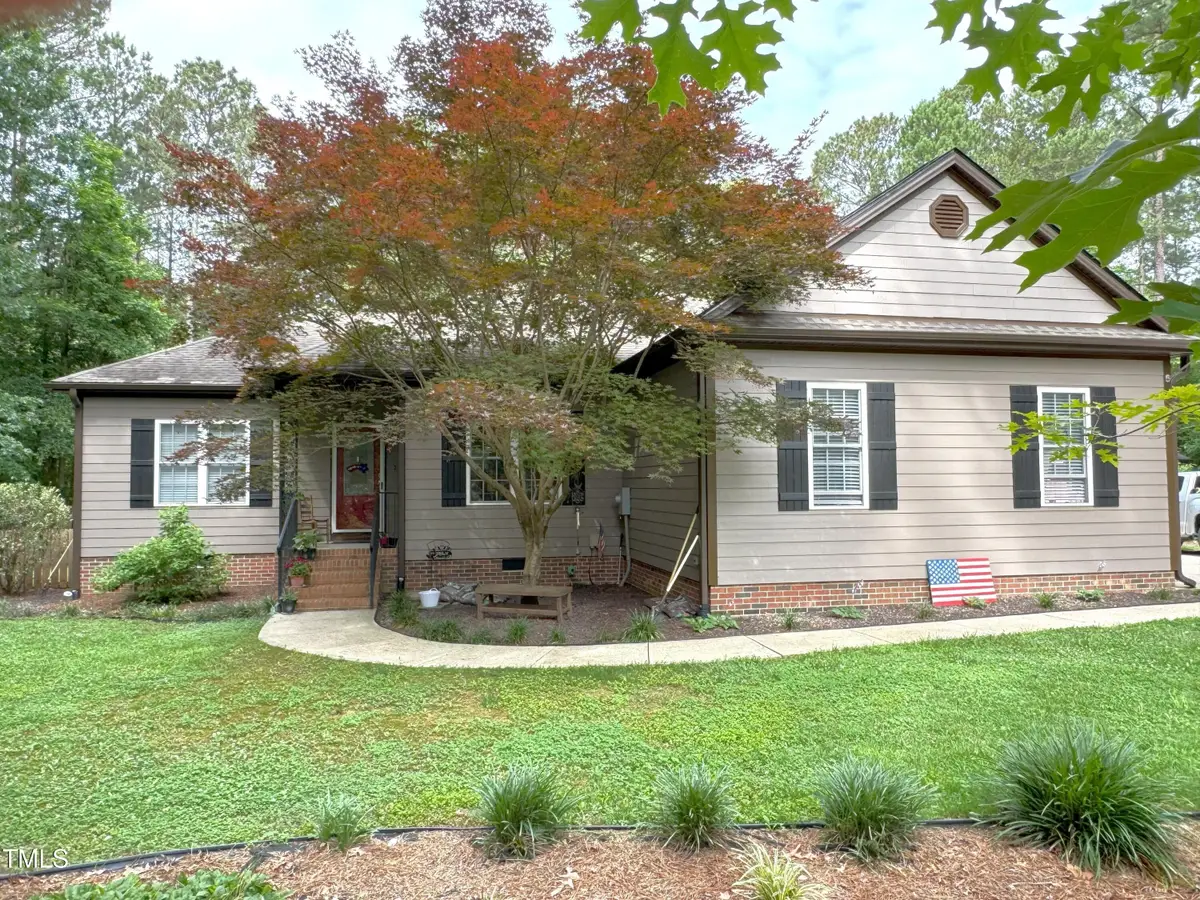 105 Perry Lane, Zebulon, NC 27597 - Image #1