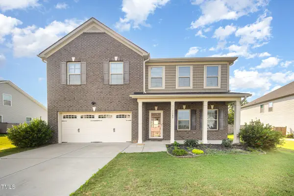 1305 Ivey Grove Court, Fuquay Varina, NC 27526