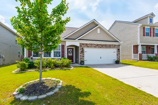 202 E Painted Way, Clayton, NC 27527