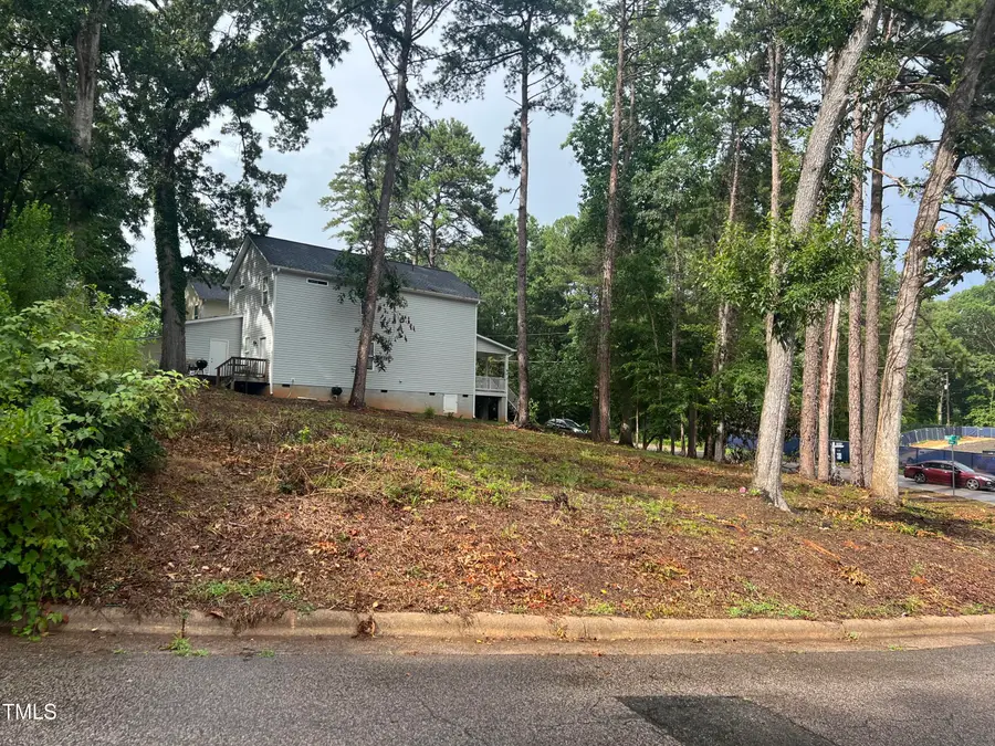 1334 Kent Road, Raleigh, NC 27606 - Image #3