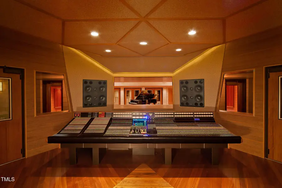 2540 Seaforth Road, Pittsboro, NC 27312 - Image #2