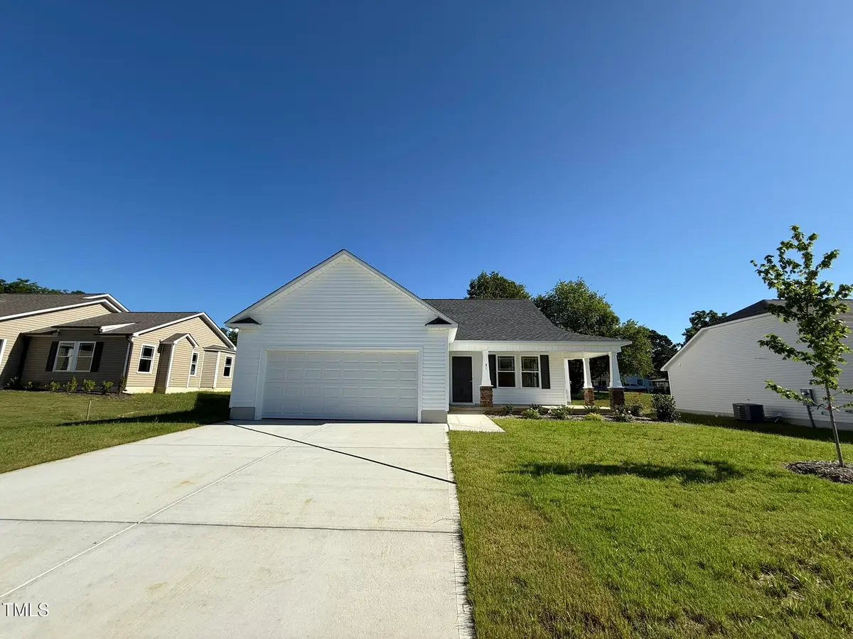 91 Oakfield Trace Drive, Four Oaks, NC 27524 - Image #1