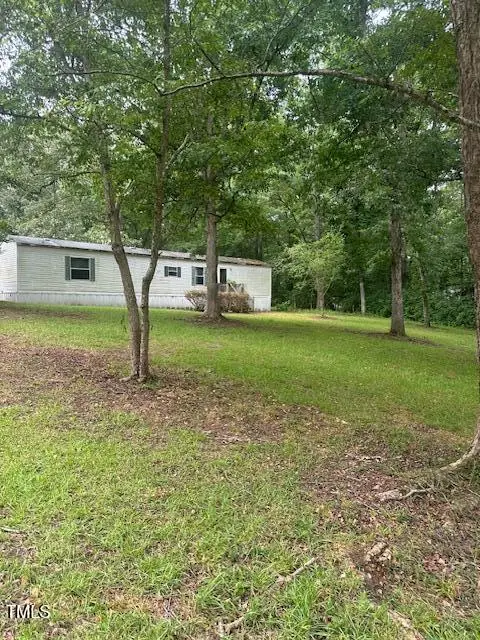 8421 Settlers Hill Road, Willow Springs, NC 27592