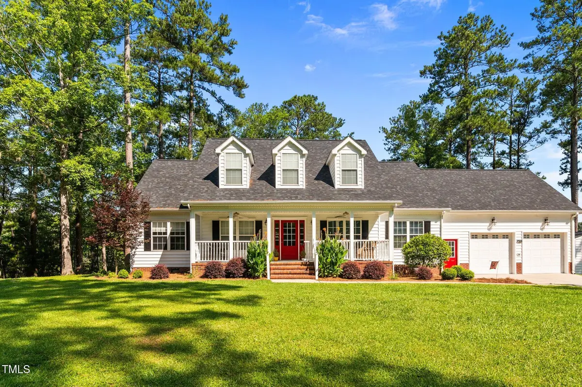 759 Island Drive, Chocowinity, NC 27817 - Image #1