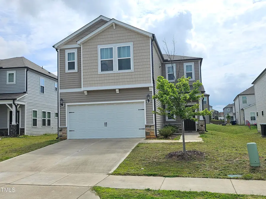 112 Wilbur Lake Drive, Fuquay Varina, NC 27526 - Image #3