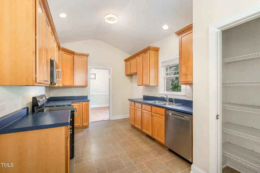 209 Homegate Circle, Apex, NC 27502 - Image #3