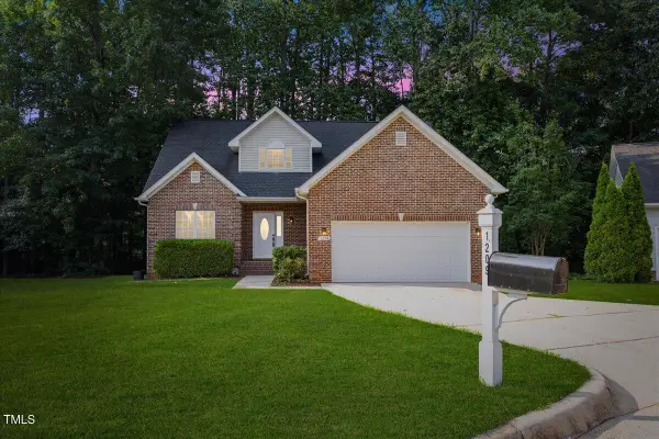 1209 Waterford Green Dr Drive, Apex, NC 27502