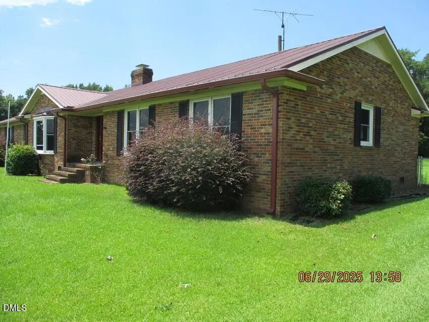 6930 Roseboro Highway, Roseboro, NC 28382 - #2