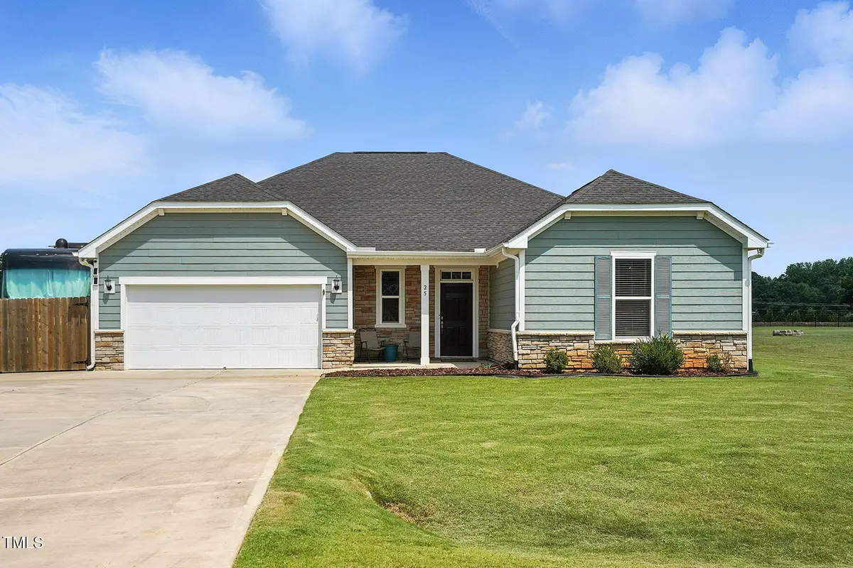 25 Harlow Court, Fuquay Varina, NC 27526 - Image #1