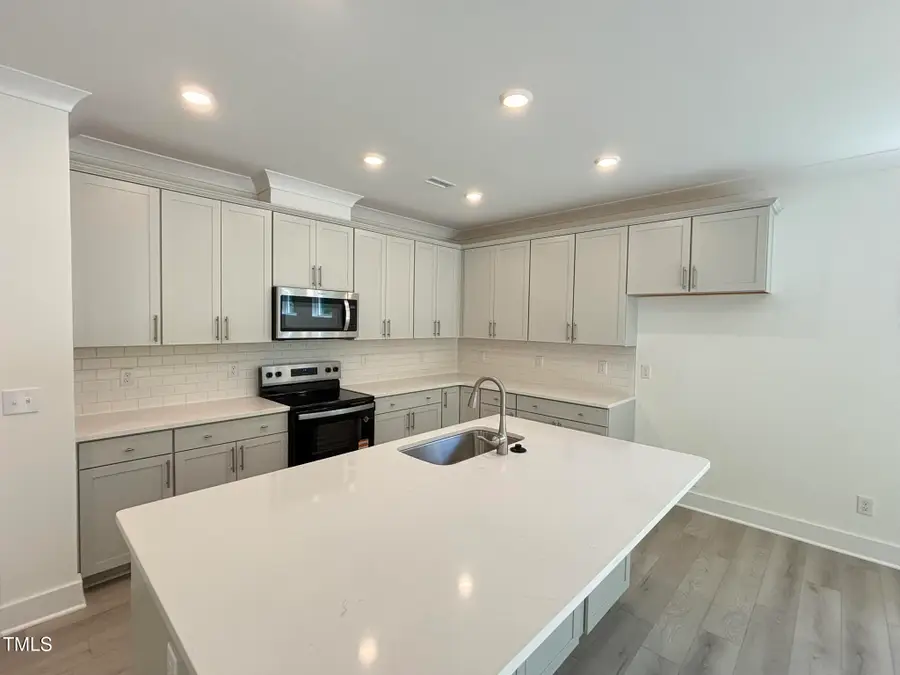 701 Highview Drive, Benson, NC 27504 - Image #3