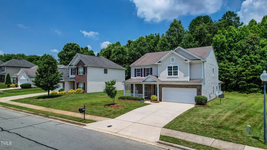 2016 Heron Pointe Drive, Whitsett, NC 27377 - Image #2