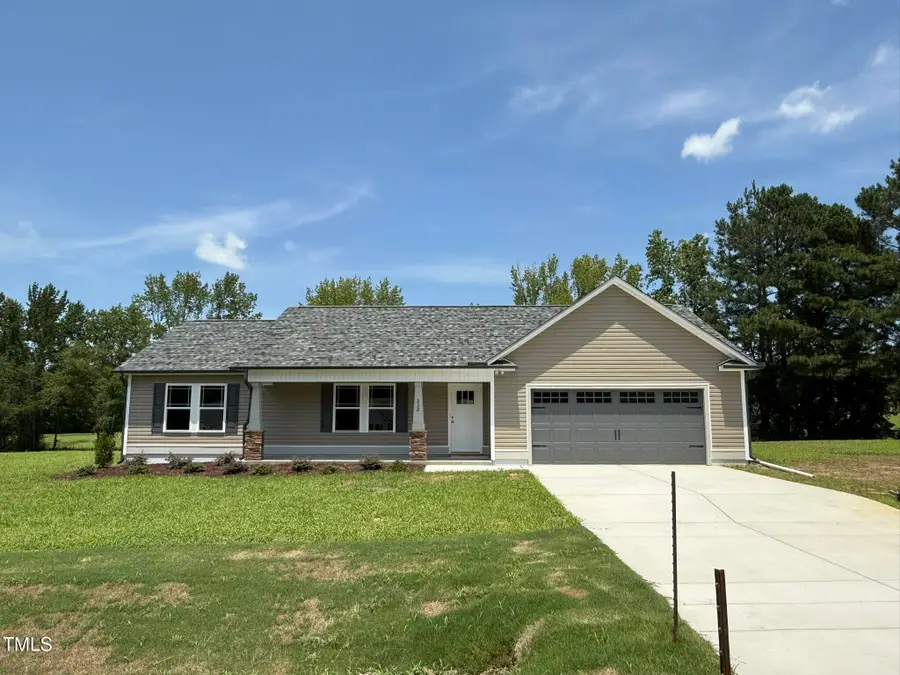 332 Magnolia Run Way, Benson, NC 27504 - Image #2