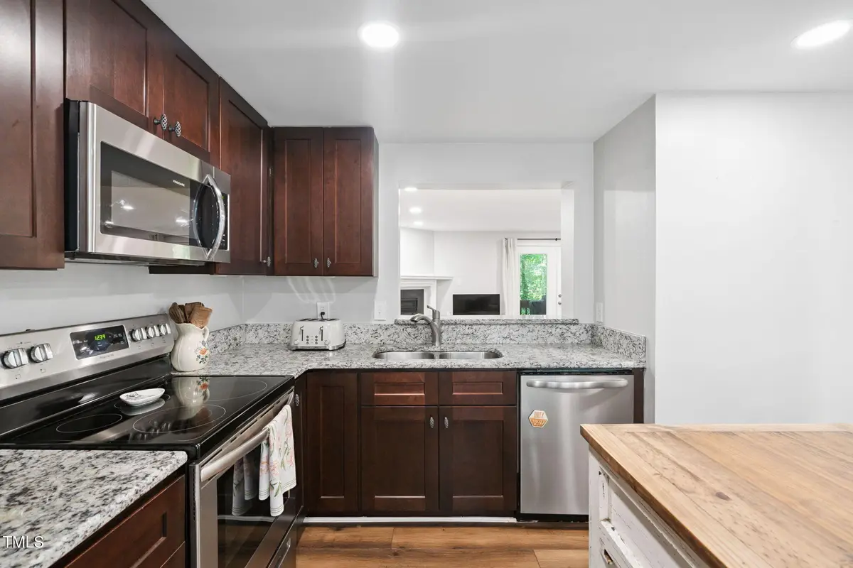 7286 Shellburne Drive, Raleigh, NC 27612 - Image #1