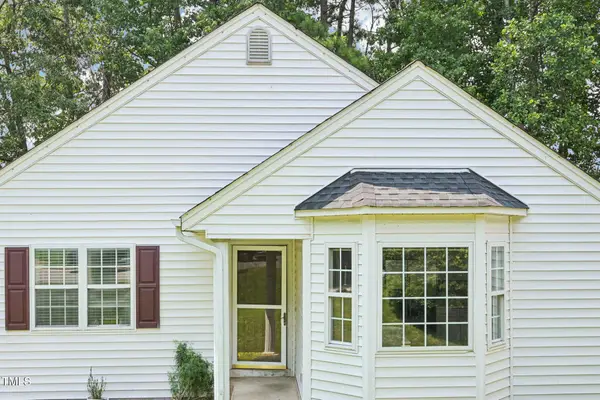 2636 Scattered Oak Court, Raleigh, NC 27603