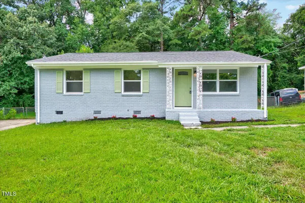 206 Plaza Drive, Garner, NC 27529