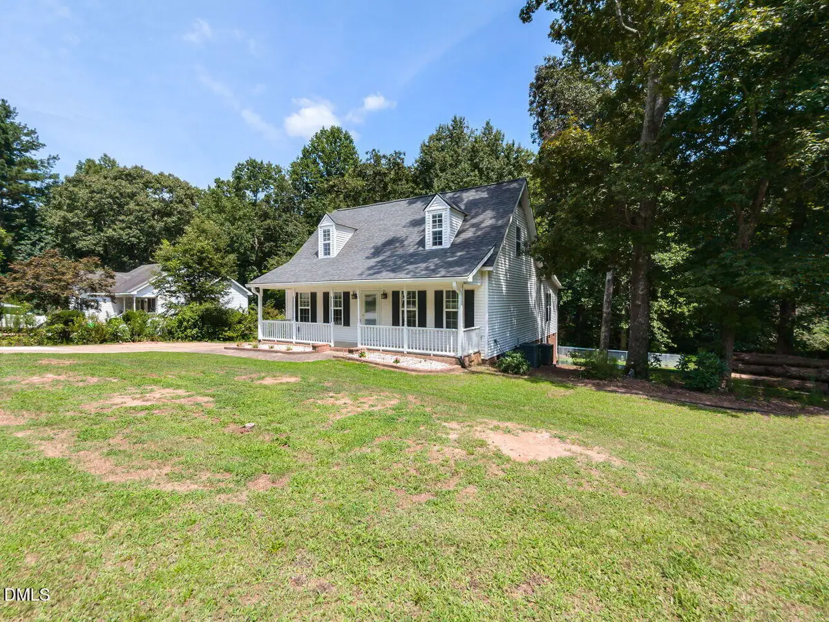 98 Starcroft Drive, Fuquay Varina, NC 27526 - Image #1