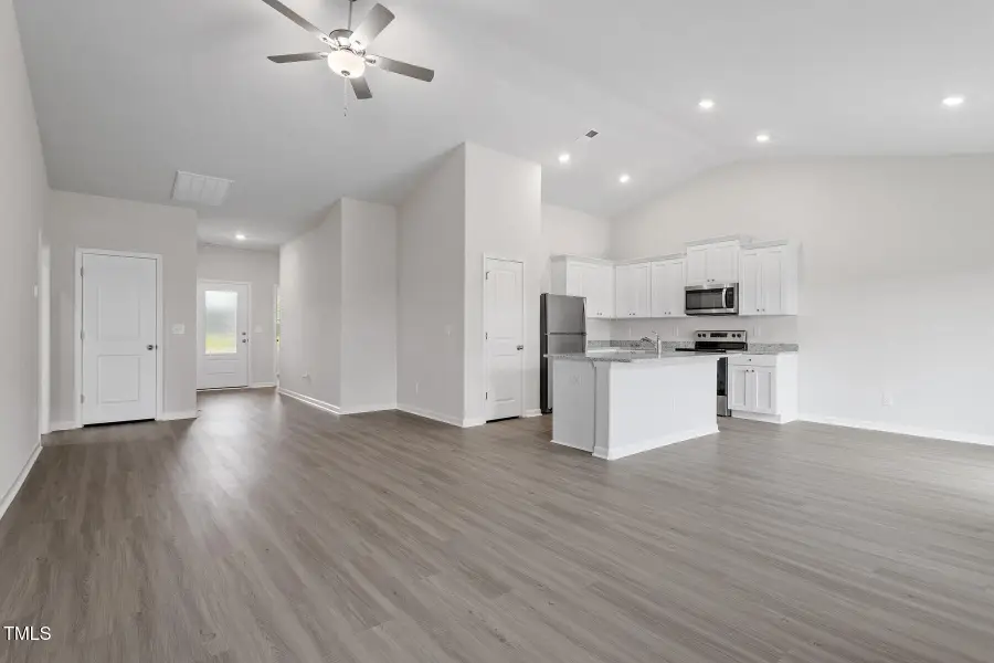 8942 Ava Drive, Bailey, NC 27807 - Image #2