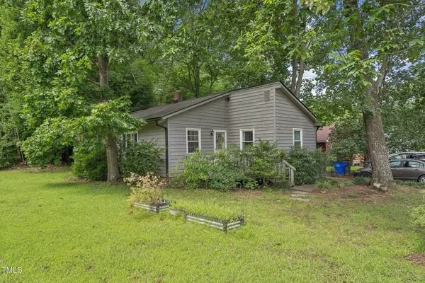 1205 John Breckenridge Drive, Hillsborough, NC 27278