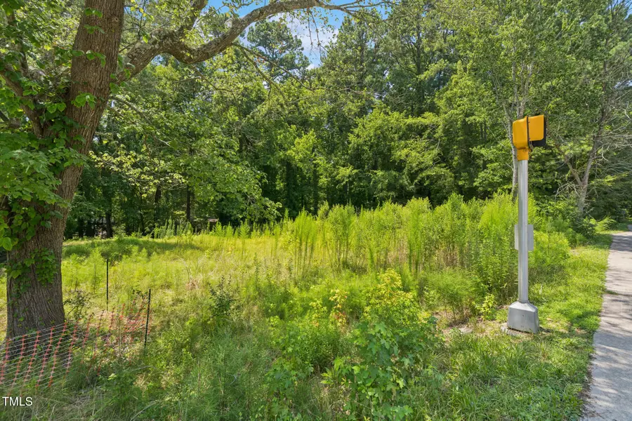 115 N Estes Drive, Chapel Hill, NC 27514 - Image #2