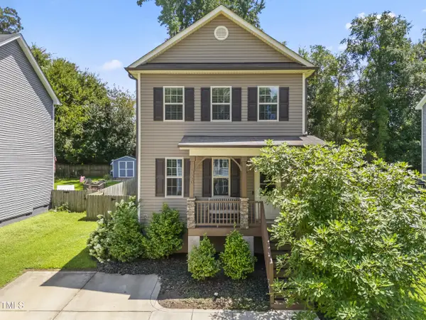 320 Chamberlain Drive, Clayton, NC 27527