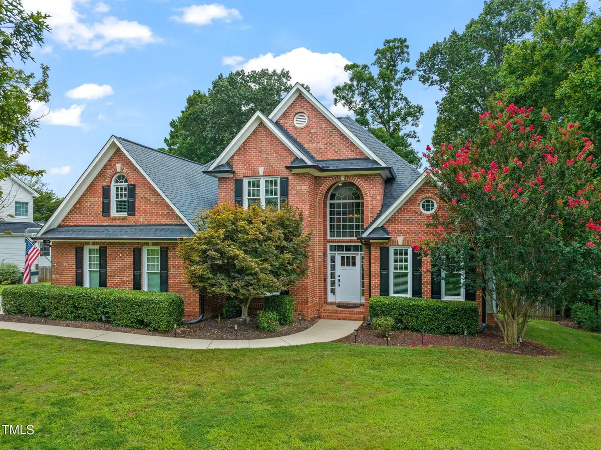 204 Crossway Lane, Holly Springs, NC 27540 - Image #1
