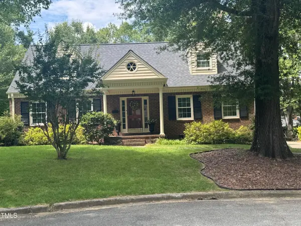 204 Westbrook Court, Burlington, NC 27215