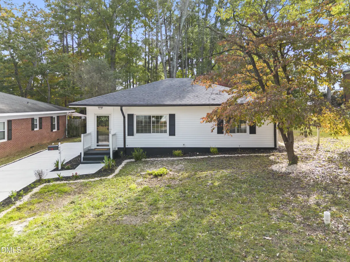 604 Oak Street, Fuquay Varina, NC 27526 - Image #1