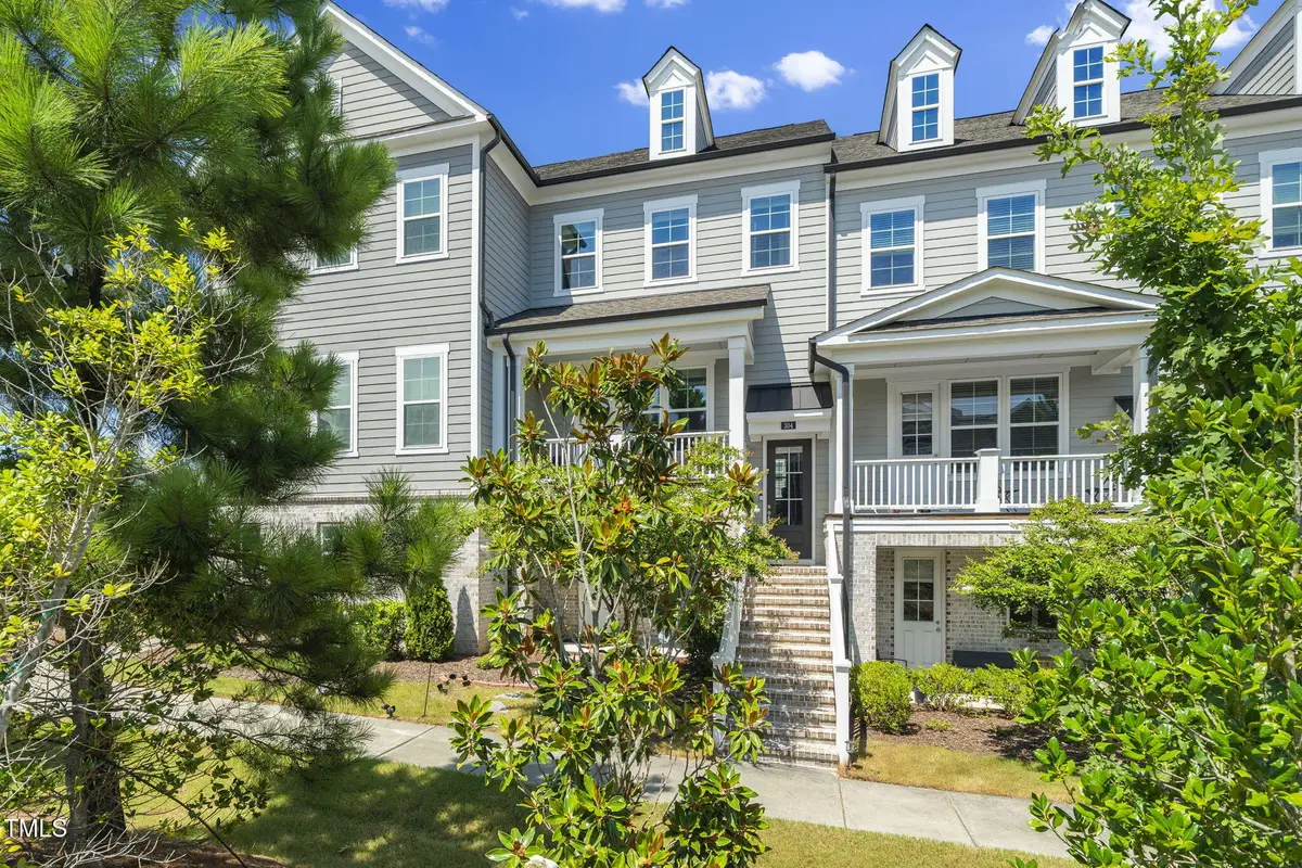 304 Clementine Drive, Cary, NC 27519 - Image #1