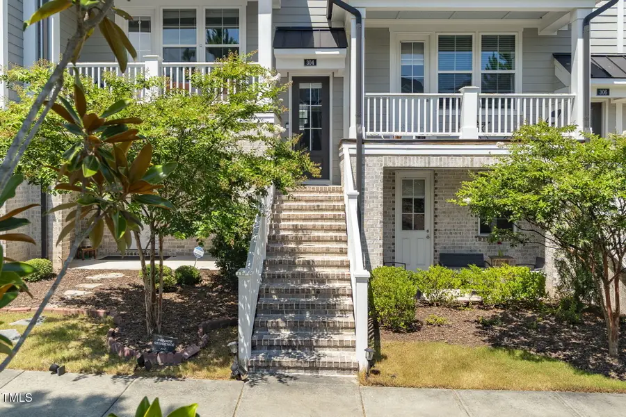 304 Clementine Drive, Cary, NC 27519 - Image #3