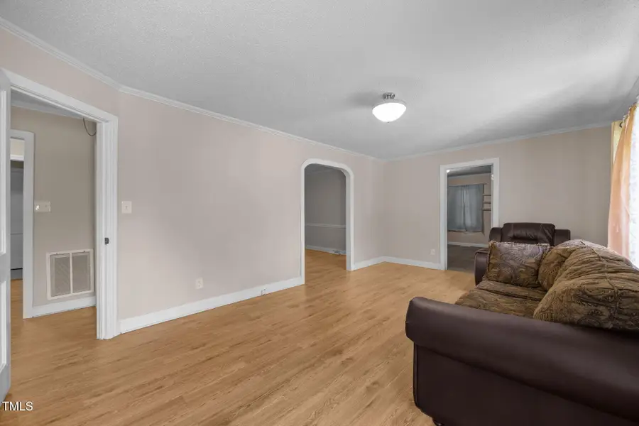 316 Richmond Avenue, Burlington, NC 27217 - Image #3