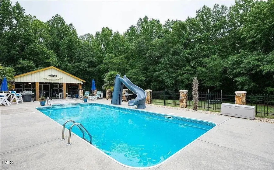 413 Johnson Town Rd Road, Zebulon, NC 27597 - Image #2