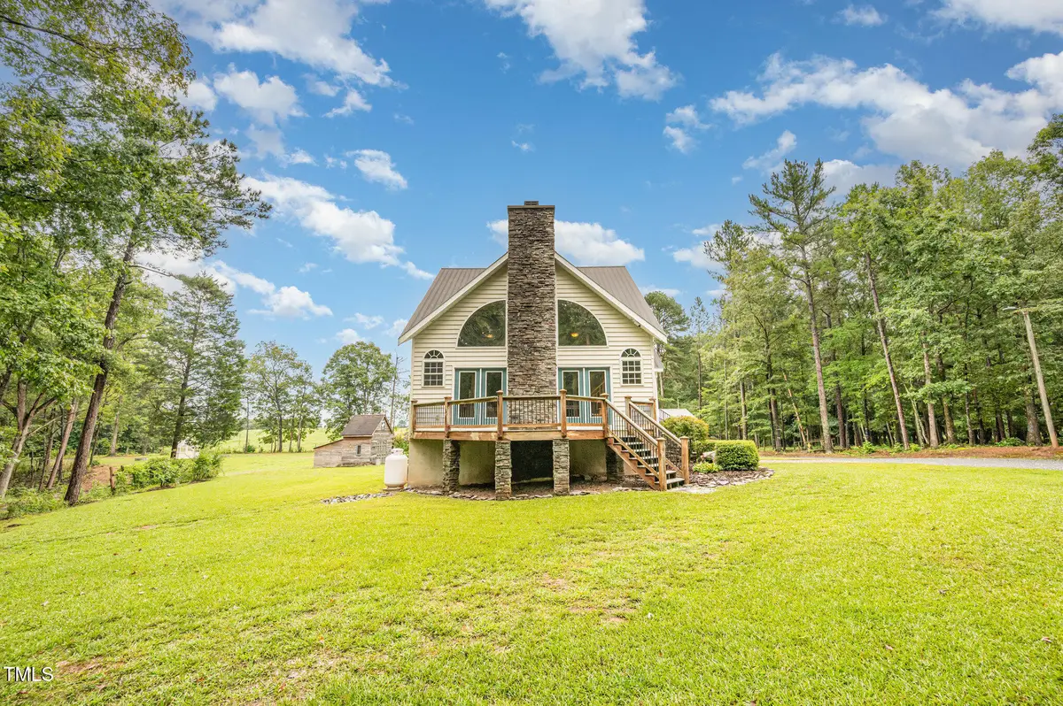 1403 Lakewood Falls Road, Goldston, NC 27252 - Image #1