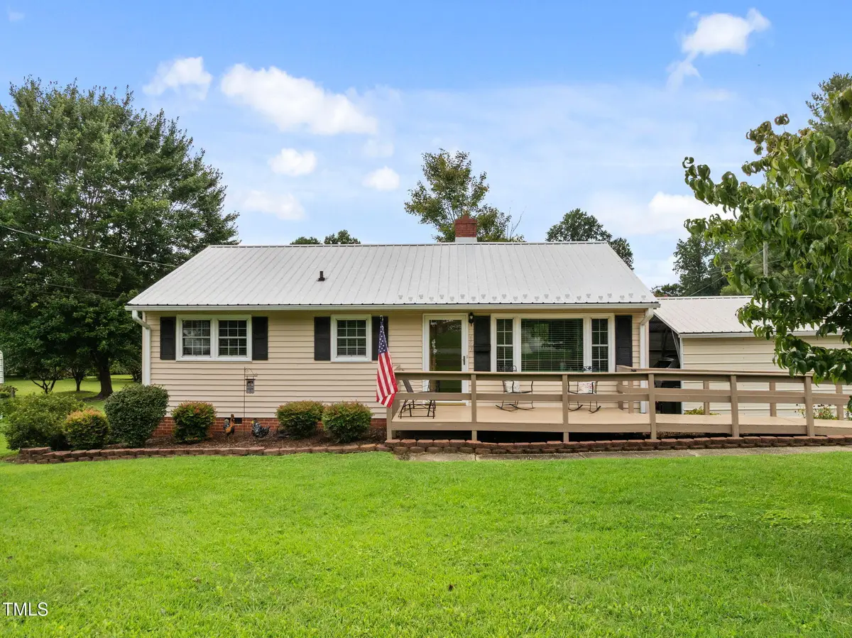 407 N Ninth Street, Mebane, NC 27302 - Image #1