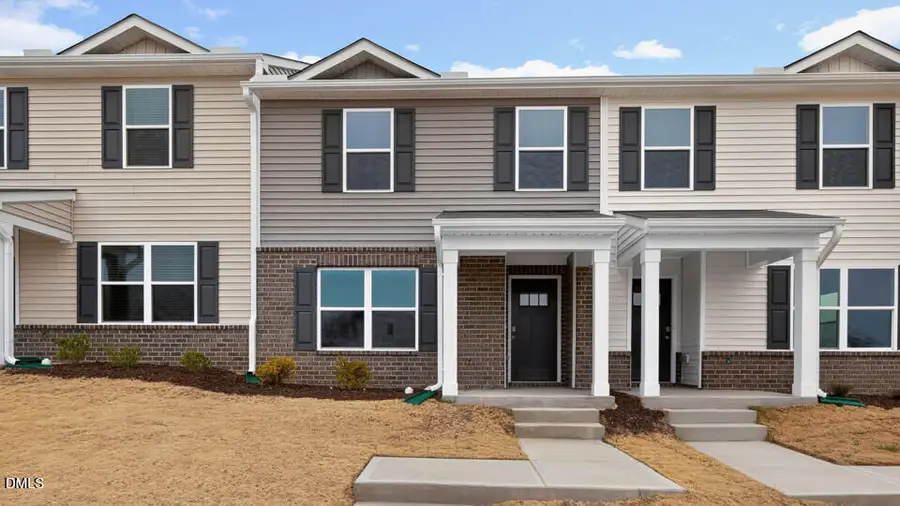 27 Rusling Leaf Drive, Fuquay Varina, NC 27526 - Image #2