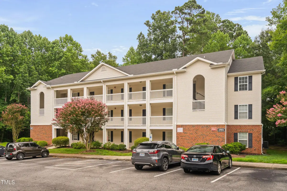 1901 Trailwood Heights Lane #304, Raleigh, NC 27603 - Image #1