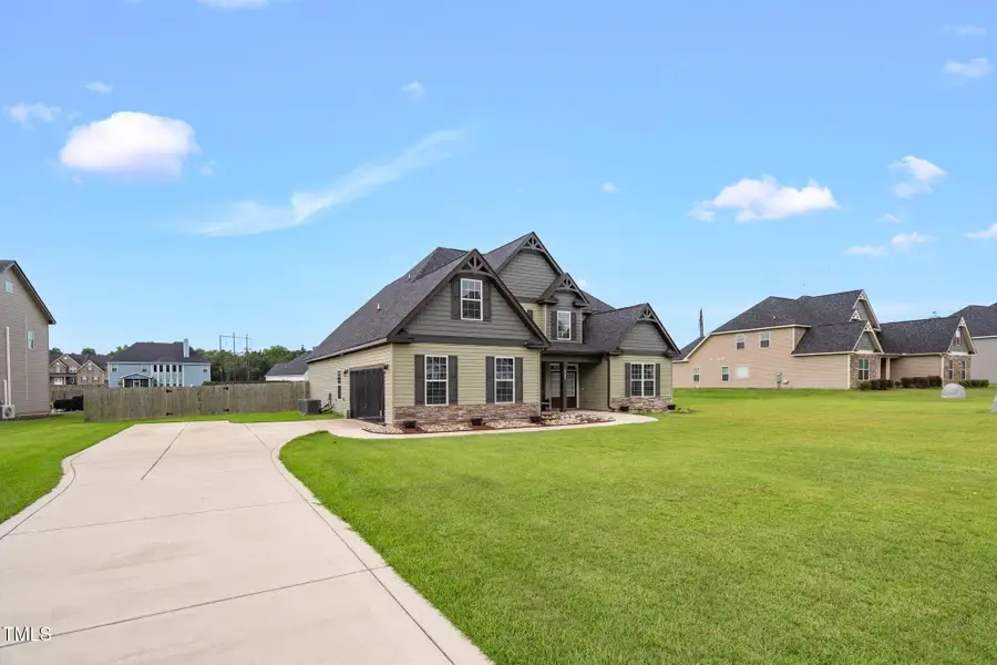 6227 Shannon Woods Way, Hope Mills, NC 28348 - Image #2