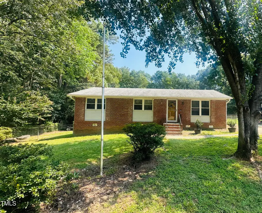 212 Hemlock Drive, Durham, NC 27705 - Image #2