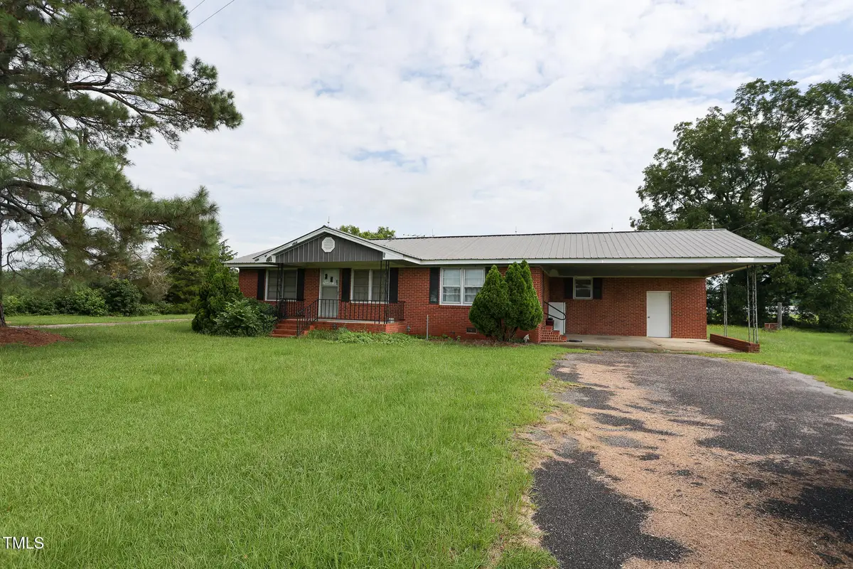 904 Langston Road, Newton Grove, NC 28366 - Image #1