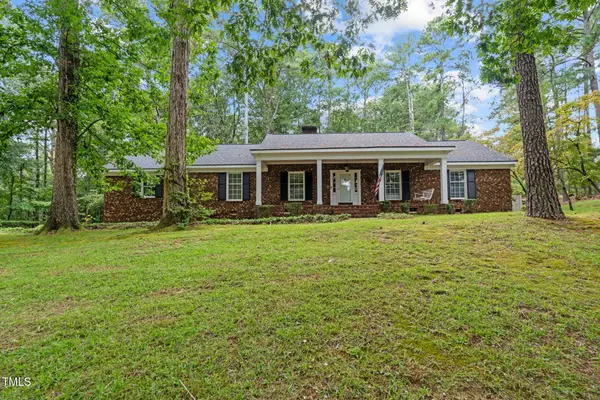 610 Maynard Lake Road, Erwin, NC 28339