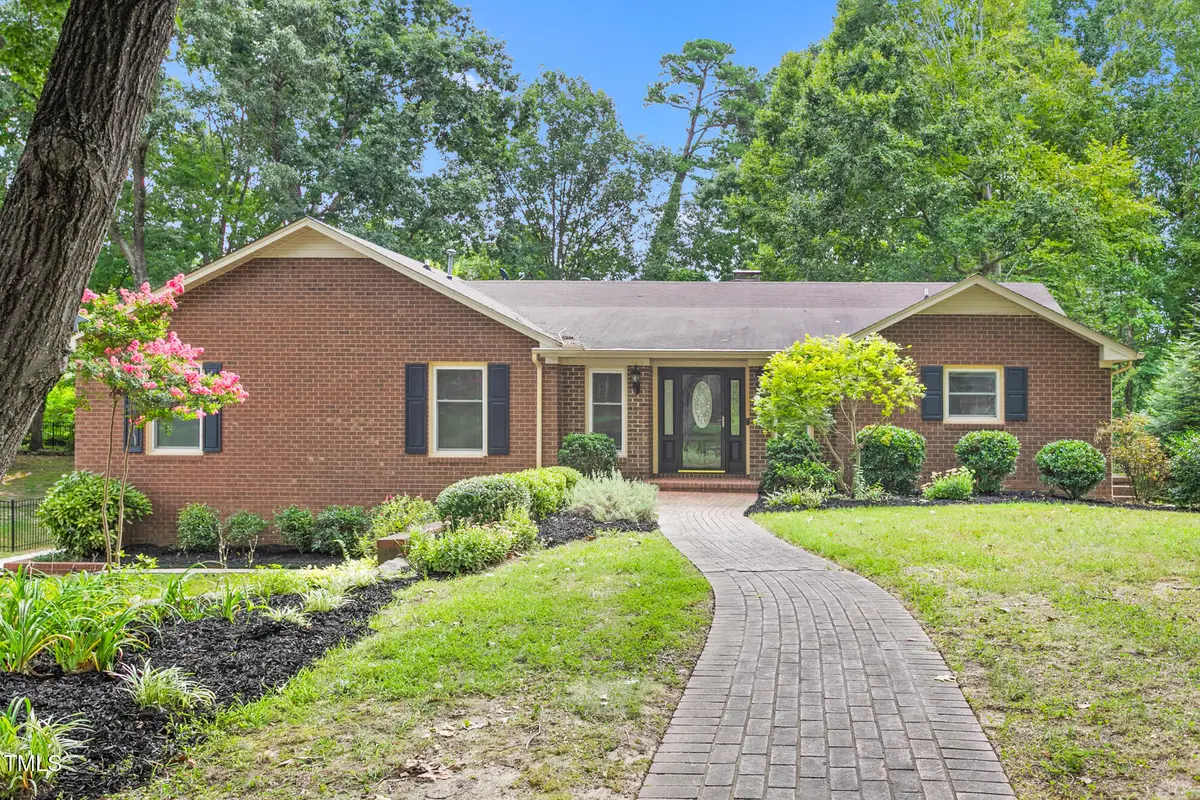 403 Edinburgh Drive, Burlington, NC 27215 - Image #1