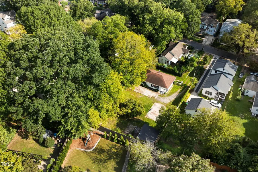 2618 Bedford Avenue, Raleigh, NC 27607 - Image #2