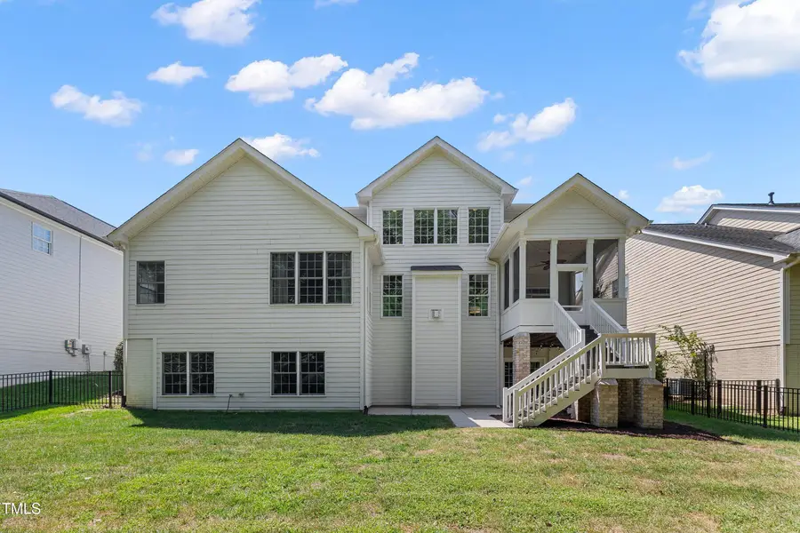 11637 Broadfield Court, Raleigh, NC 27617 - Image #3