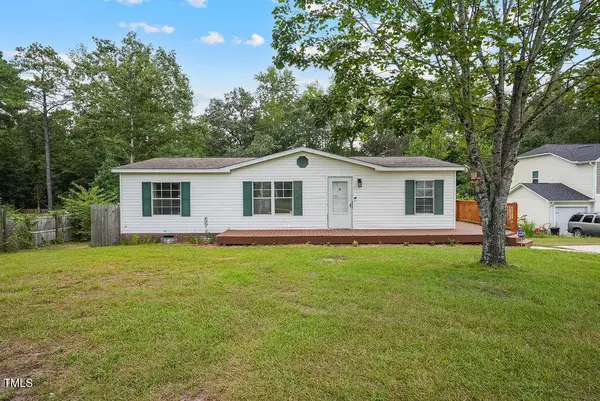 579 Lakerun Drive, Bunnlevel, NC 28323