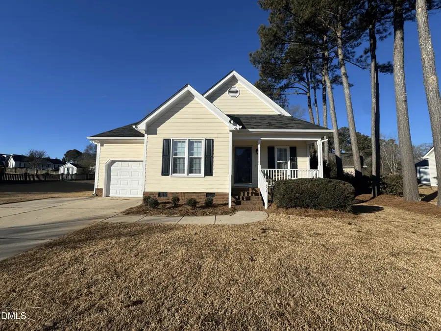 804 S Phillips Pointe Drive, Fuquay Varina, NC 27526 - Image #3